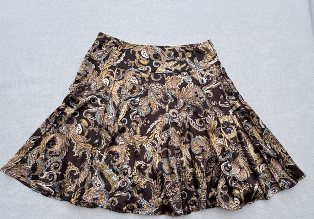Worthington Ladies‎ Knee Length Pleated Skirt Size 14 Brown Gold Paisley. .